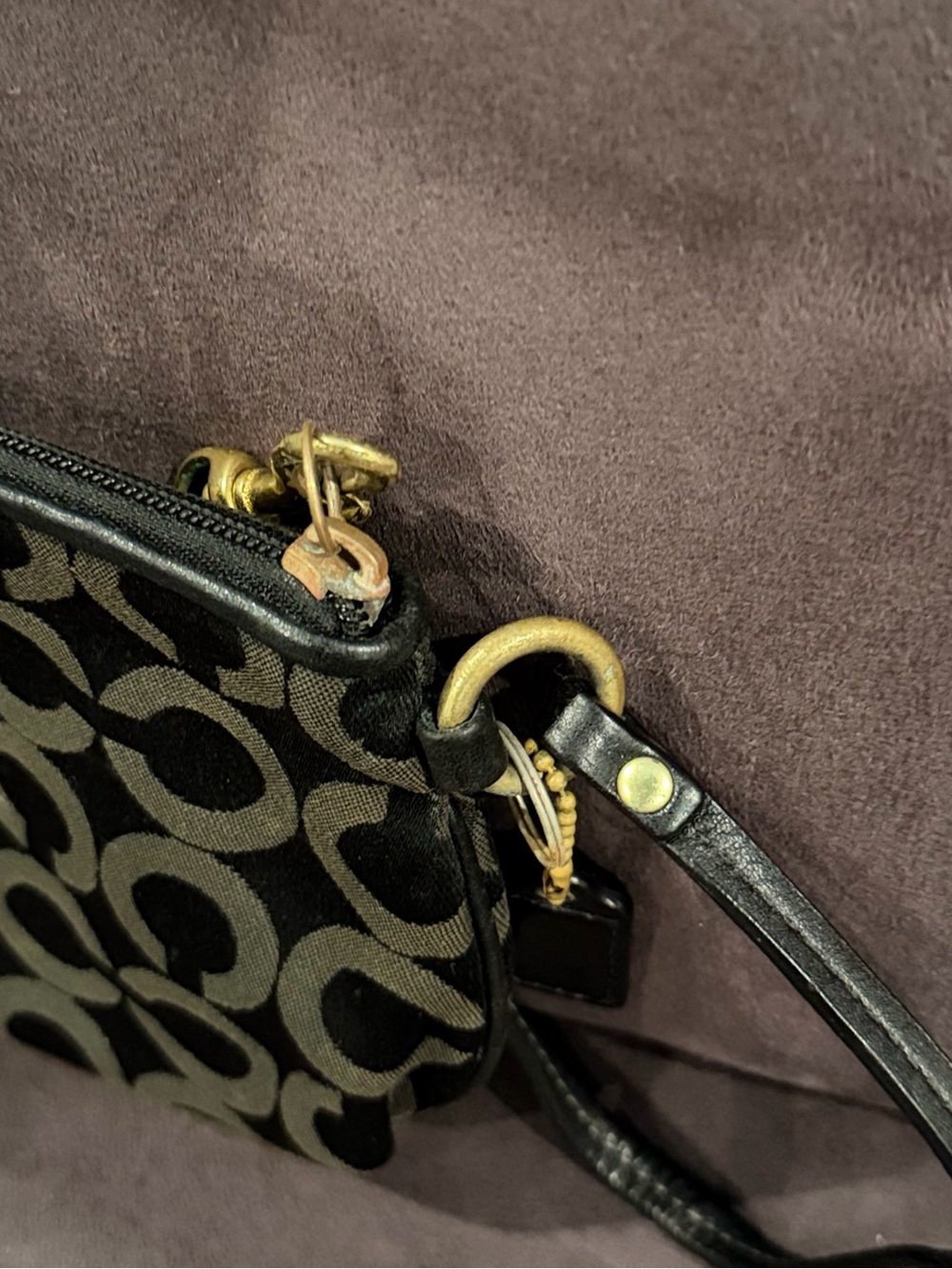 Coach Wristlet Black Clutch - Picture 5 of 8